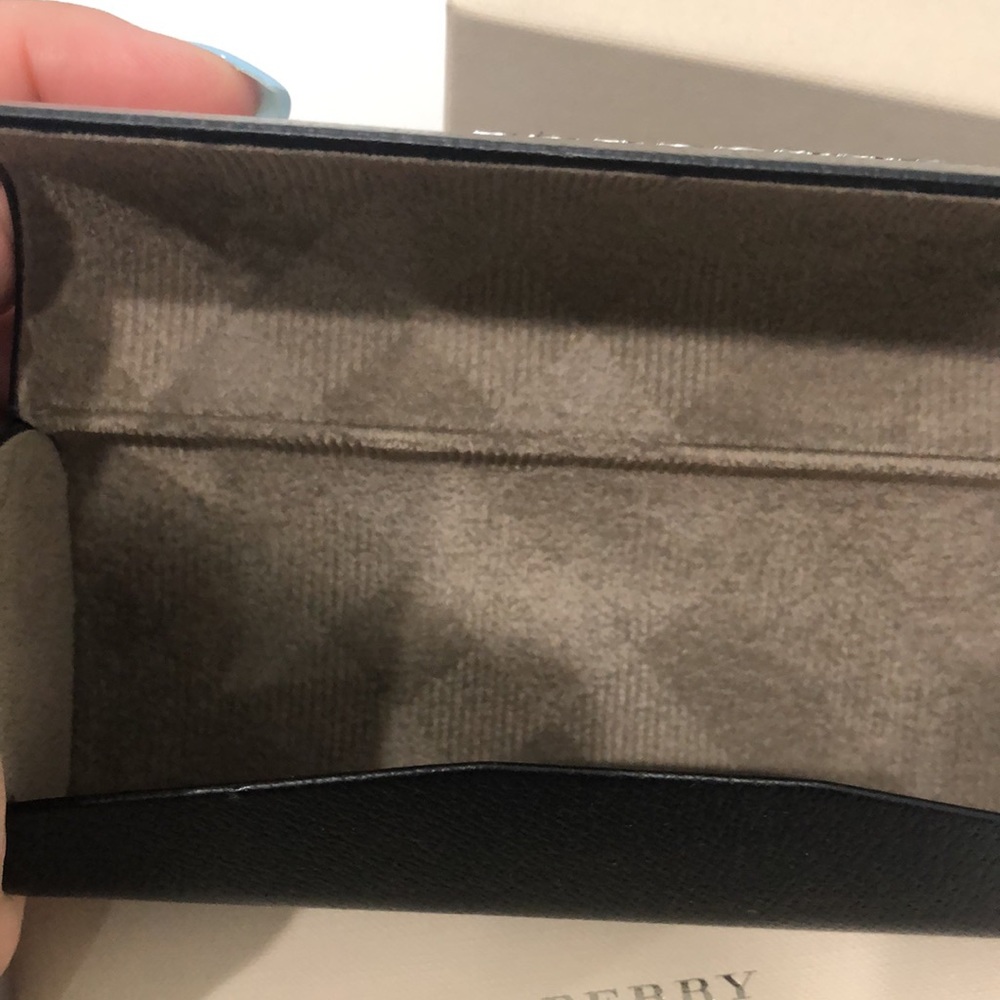 Burberry Aviator Metal Sunglasses - Picture 8 of 10